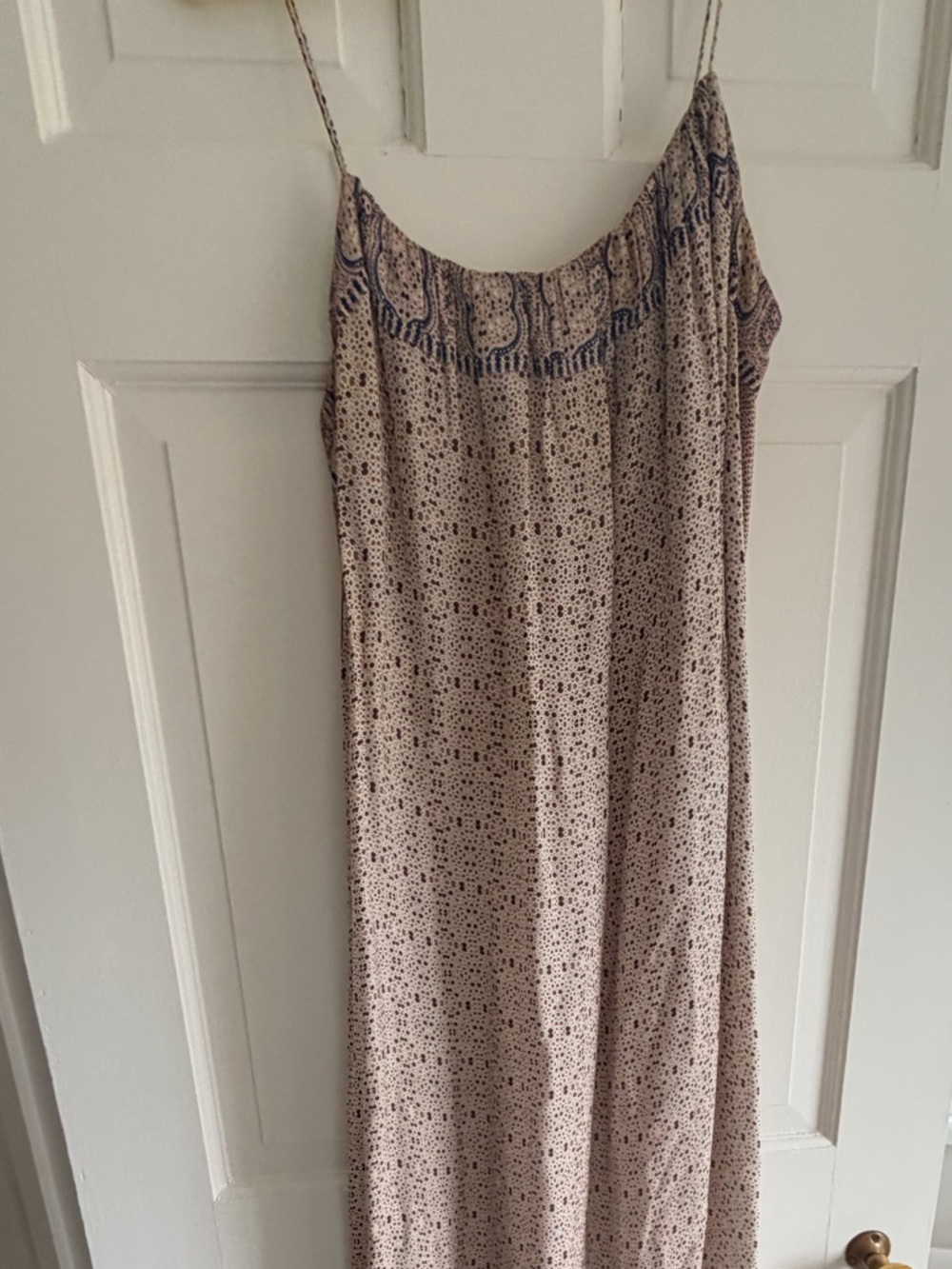 Vince 100% Silk Printed Maxi Dress Size 10 Neutral Boho Slip Resort
